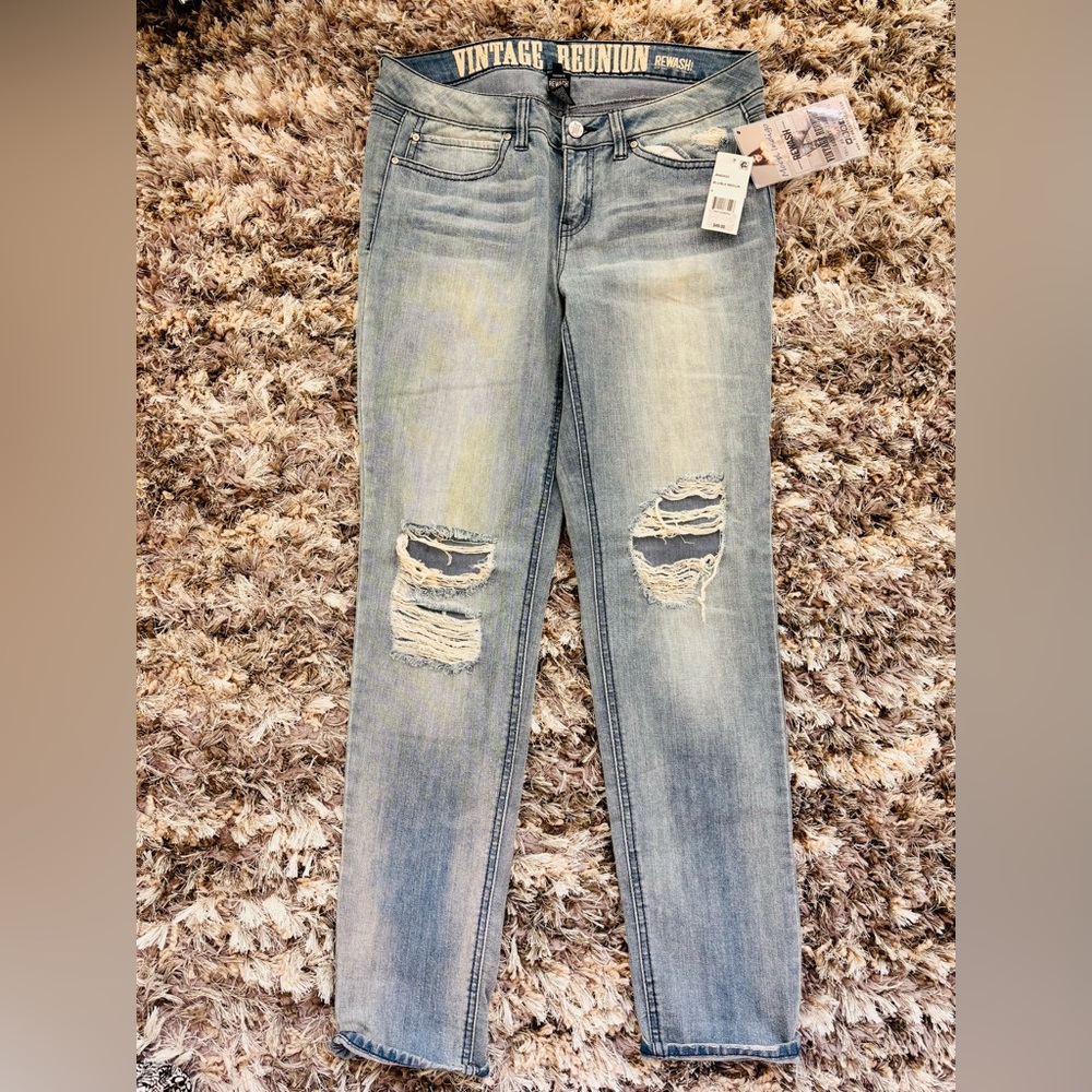 New With Tags Stylish Light Blue Distressed Junior Girls Jeans - vintage reunion